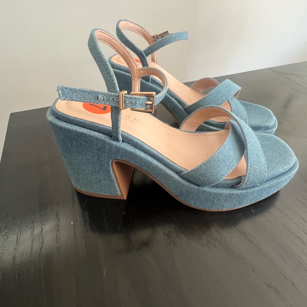 NWOT Denim Heels - Picture 2 of 3